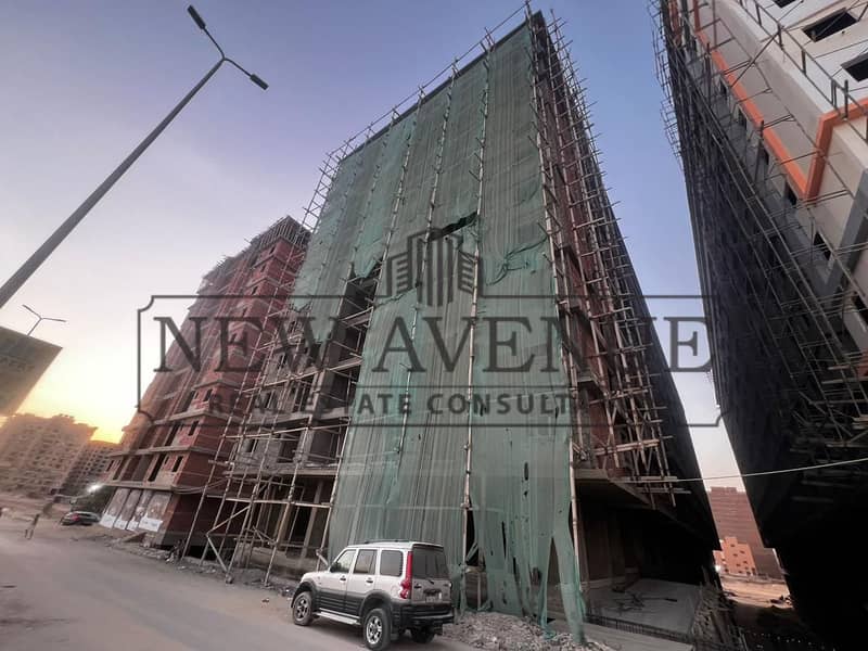 Apartment for Salein naser city with lowest price 110 meter semi finished ready to move 3 Bedrooms 2 Bathrooms True Compound Nasr City - Aanzicht 2