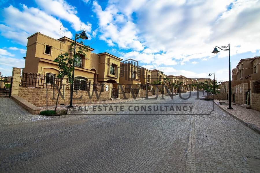 Standalone for sale at Royal Meadows zayed lake view – pohled 5
