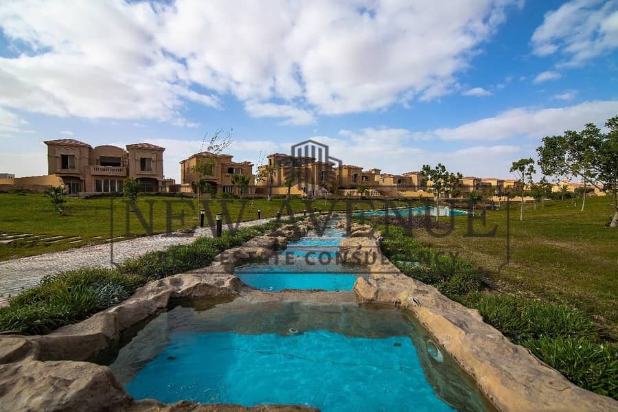 Standalone for sale at Royal Meadows zayed lake view – další