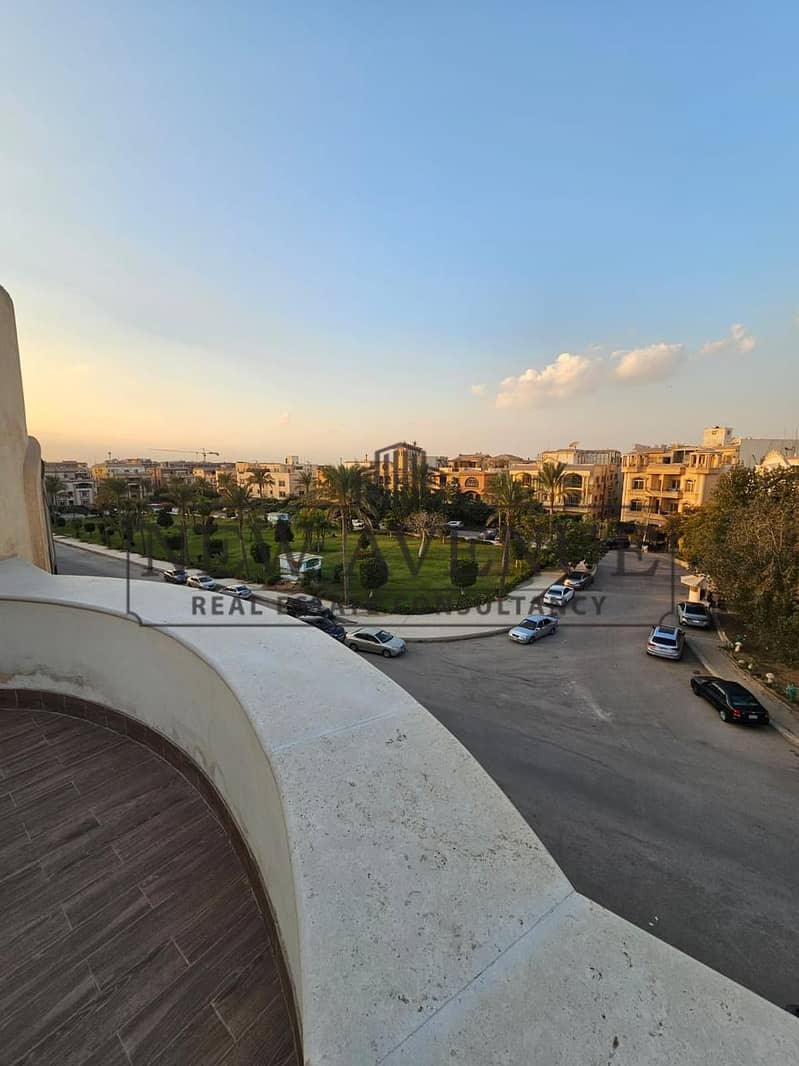Roof apartment in fully finished with furniture and appliances with perfect view open wide garden El Shouifat, New Cairo - Ansicht 2