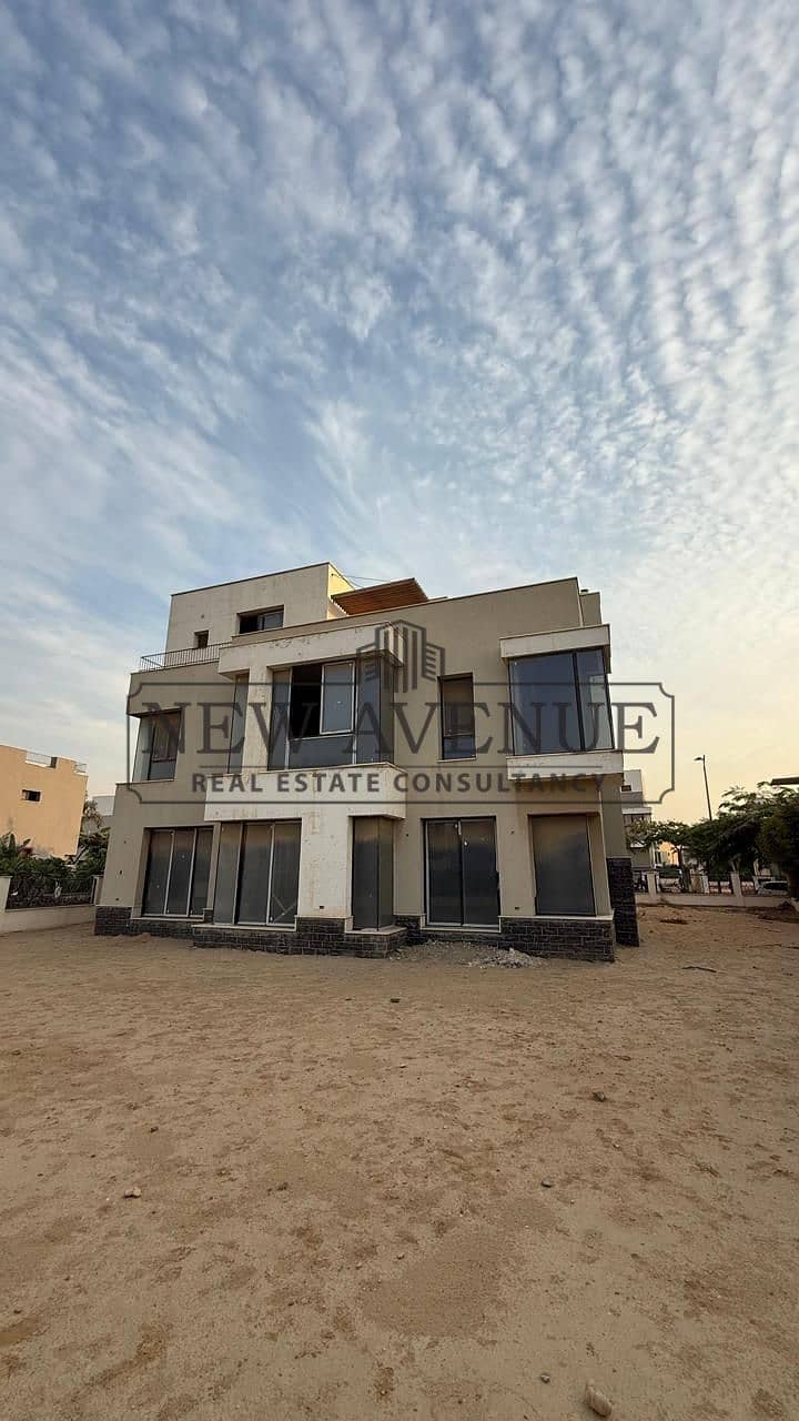 Prime location corner Standalone LV 6 bedrooms direct on landscape in SODIC villette lowest price in the market with biggest land – pohled 4