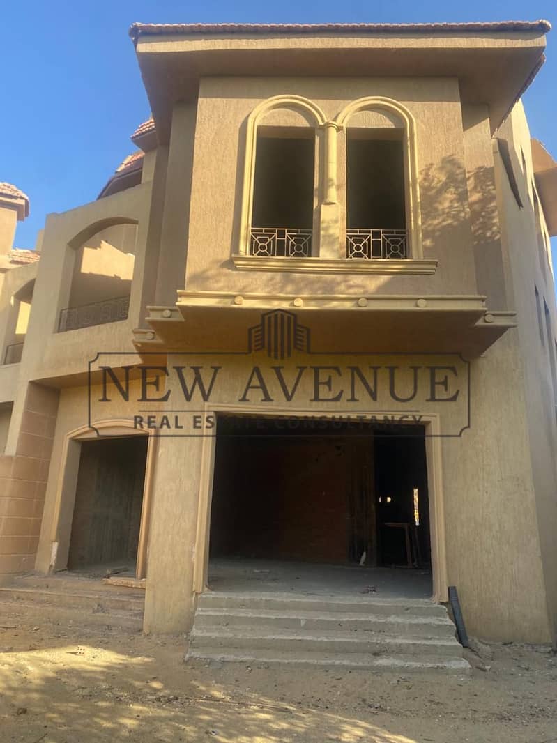 Twin house with 2 floors for sale in moon valley 2 prime location - Widok 3