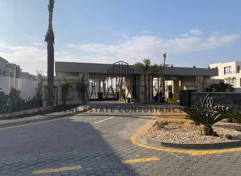 Prime location twinhouse 4 bedrooms semi finished in SODIC Villette open view with private garden ready to move New Cairo - Ansicht 2