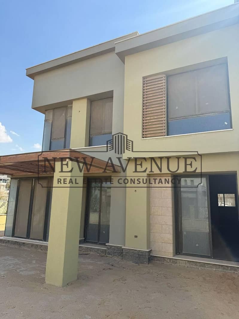 Prime location twinhouse 4 bedrooms semi finished in SODIC Villette open view with private garden ready to move New Cairo - Ansicht 3
