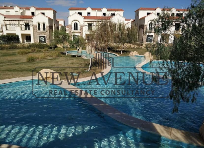 Divina Gardens El Shorouk Townhouse Corner Luxurious Fully Finished with Acs Overlooking Landscape Under Market Price – pohled 5