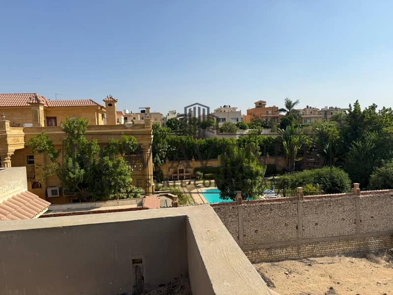Standalone villa, 300m semi-finished in Al Shorouk 2000 - Aanzicht 5