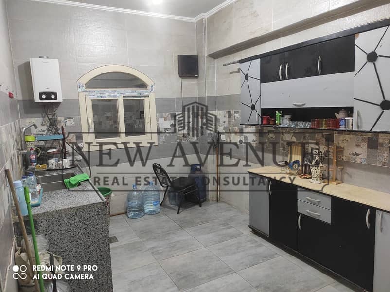 Luxe finished apartment for sale with kitchen & ACs at AL Yassmin 1 New Cairo - Widok 4