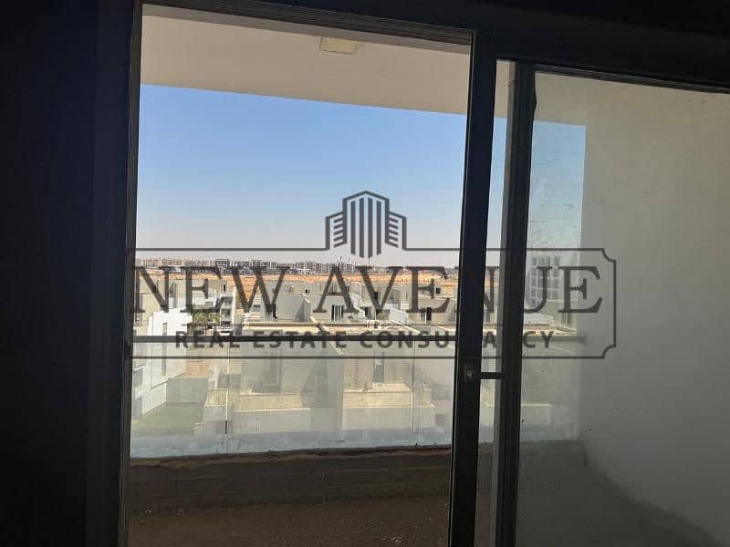 Apartment for sale in Beta greens New Cairo from Beta Egypt prime location Semi finished Ready to move - Widok 3