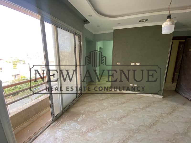 Under market price Apartment for sale in The square with Prime location landscape view fully finished with appliances Ready to move - Widok 4