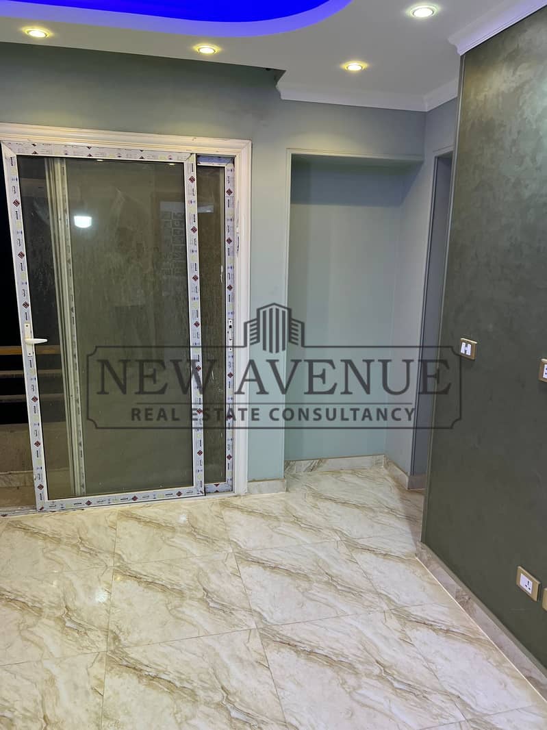 Under market price Apartment for sale in The square with Prime location landscape view fully finished with appliances Ready to move - Widok 6