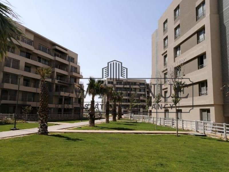Apartment for sale at Capital Gardens Mostakbal city prime location landscape view Ready to move Core and Shell - Widok 5