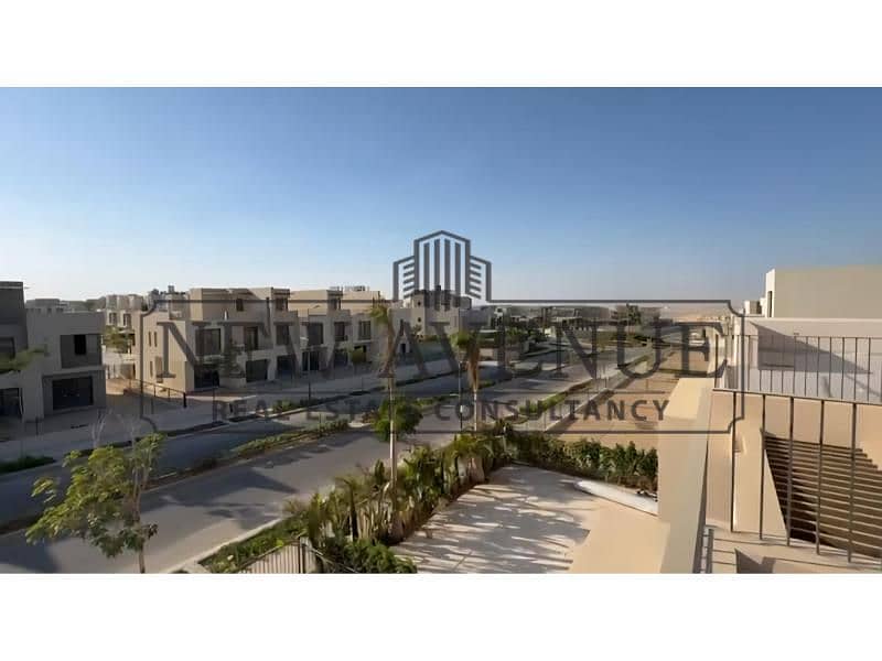 Best price in the market Twin house for sale at Sodic East compound Al shorouk Prime location Ready to move – pohled 3