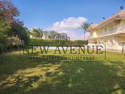 5 Bedroom Villa for Sale in Shorouk City, Cairo - WhatsApp Image 2025-10-02 at 6.36. 12 PM. jpg 5 Bedroom Villa for Sale in Shorouk City, Cairo - WhatsApp Image 2025-10-02 at 6.36. 12 PM. jpg
