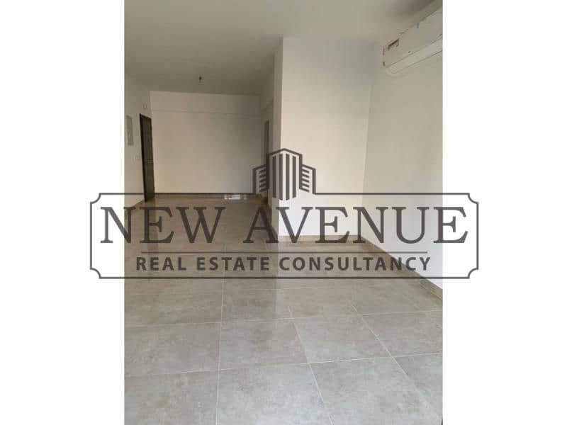 Apartment for sale in Fifth Square New Cairo Fully Finished with Ac's and kitchen parking slot Ready to move - Aanzicht 6