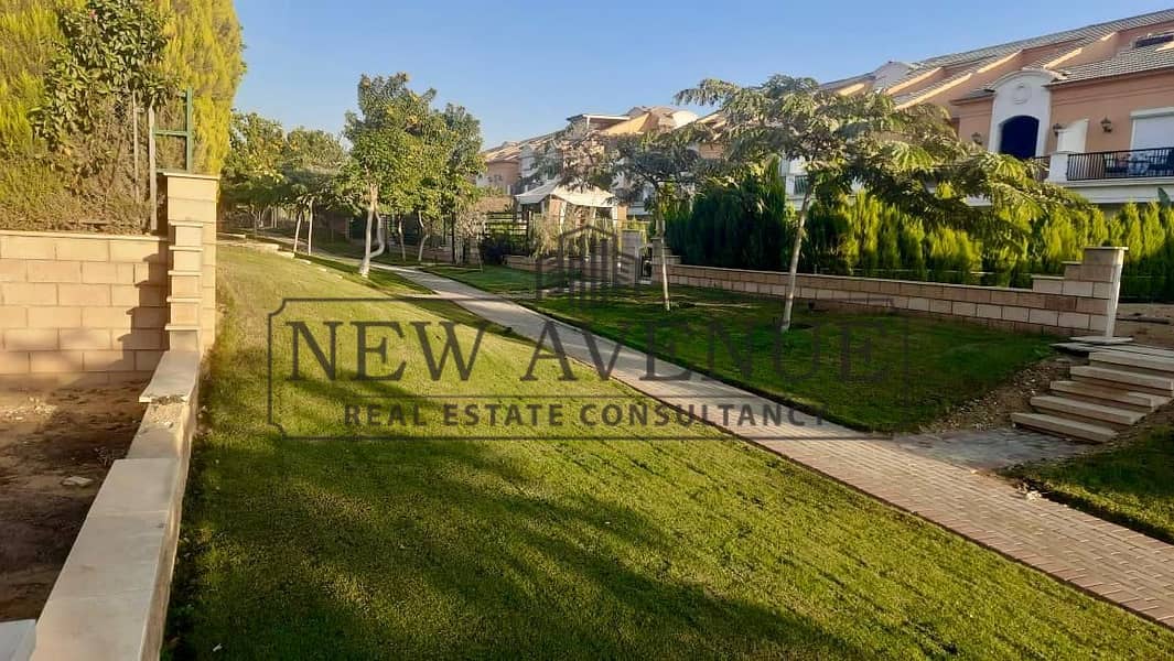 Ready to move Town Corner for sale in Layan Golden Square Prime Location Landscape view Bahary north oriented - Widok 6