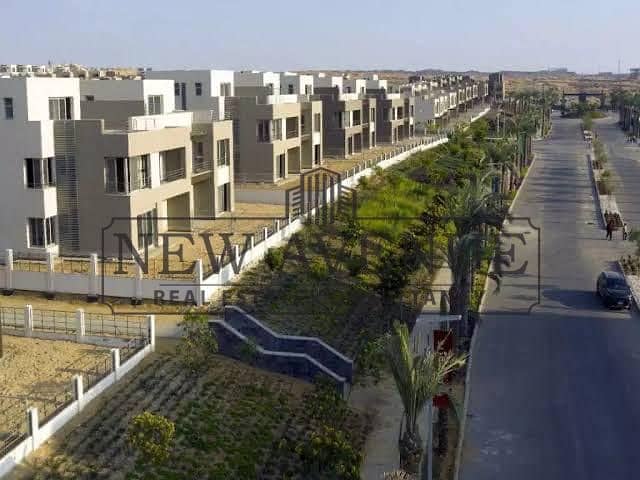 Townhouse corner for sale in Palm Hills New Cairo very prime location direct on pocket delivery 2027 - Ansicht 5