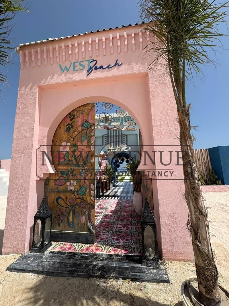 Standalone villa third row in hacienda west - sea view - under market price - Vista 6