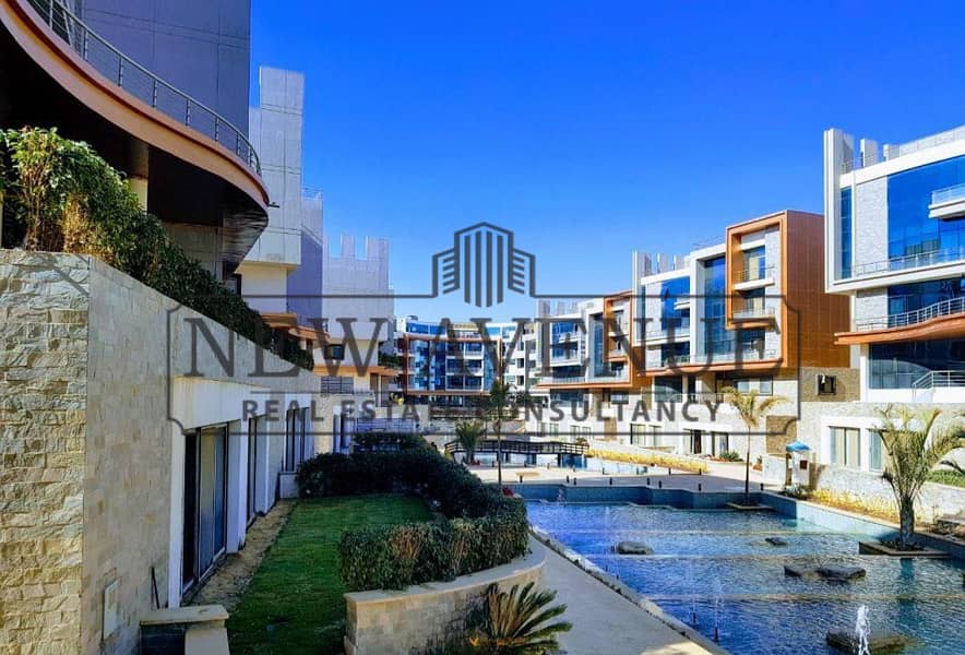 Duplex La Mirada direct on lake ready to move prime location - Mehr