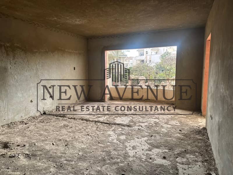 Villa Golden Heights1 Prime Location Open View Ready to move – pohled 4
