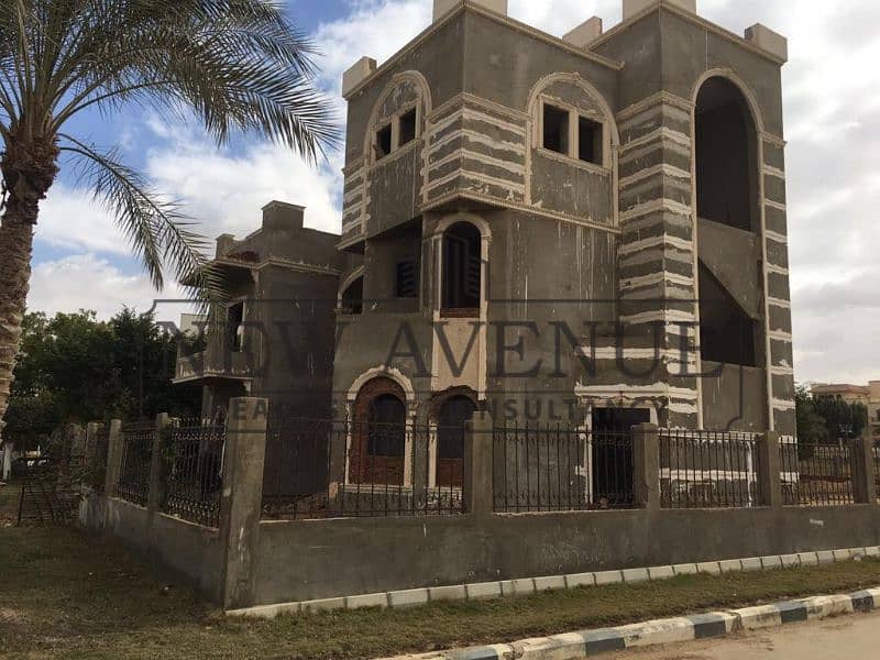Delivered standalone prime location in hayah residence corner 7 bedrooms 1000 meter land area - Ansicht 4