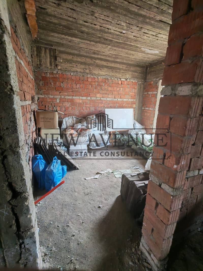 Delivered Twin House Villa Semi Finished with Equipped Garden in Zizinia Flowers El Shorouk Next to BUE The British University in Egypt - Ansicht 6