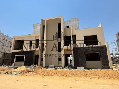 4 Bedroom Twin House for Sale in New Cairo, Cairo - WhatsApp Image 2025-10-14 at 1.24. 27 AM. jpeg 4 Bedroom Twin House for Sale in New Cairo, Cairo - WhatsApp Image 2025-10-14 at 1.24. 27 AM. jpeg