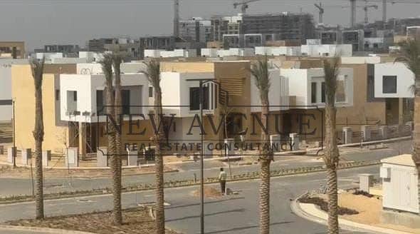 Fully Finished Twin House for sale in Zed East delivery next June bua 226m with garden 335m 3 bedrooms - Widok 3