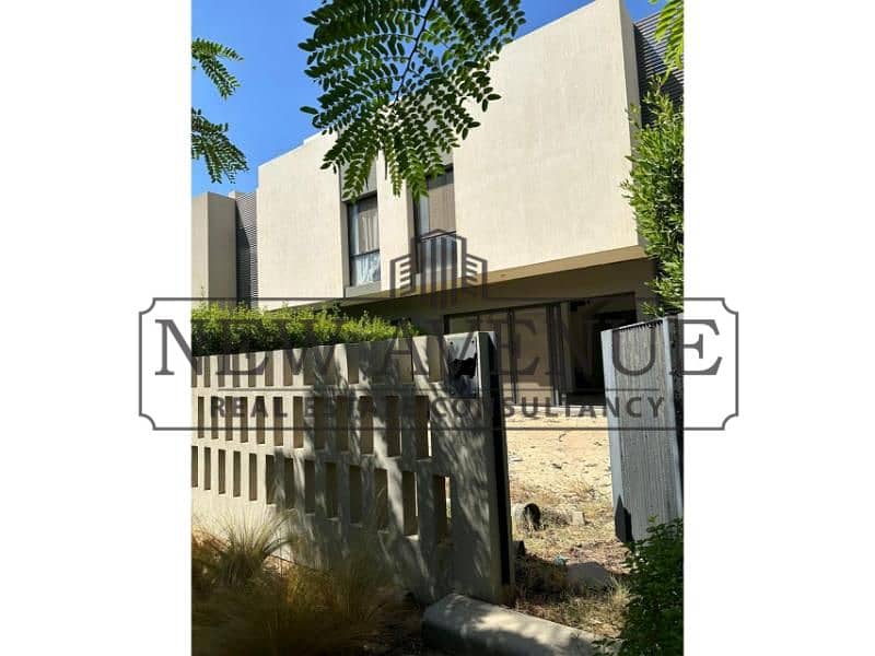 Fully finished Townhouse middle for sale in Burouj- shorouk city, Bua 165sqm, 3 bedrooms, 3 bathrooms - Ansicht 2