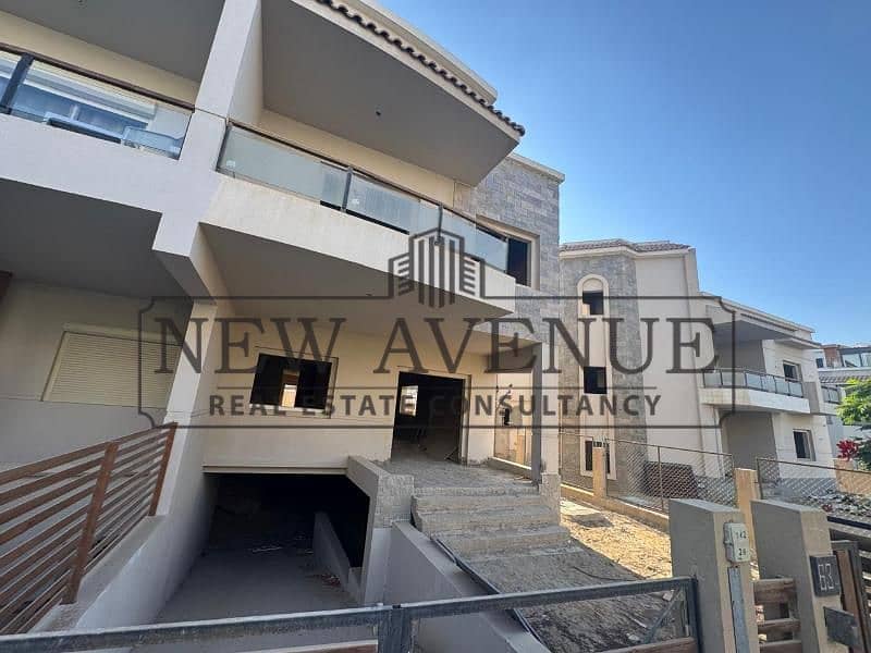 Ready to move Twin House for sale in Central Park, semi finished, bua 520sqm, 3 bedrooms, 4 bathrooms - Widok 4