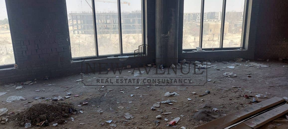 Retail 108 sqm for sale at mirage mall New Cairo - Więcej