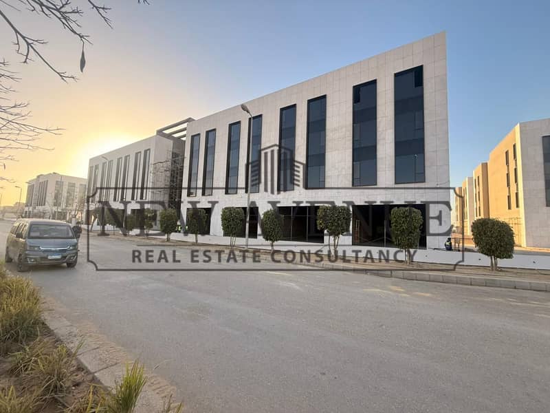 Admin Office for Sale at Waterway Villas ⁠New Cairo Ready to move - Ansicht 4