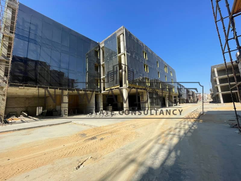 Admin floor for rent finished luxuriously with ACS at New Cairo – pohled 6