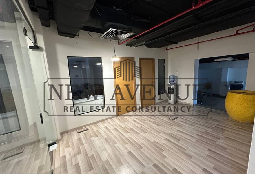 Fully finished Office 300sqm at Direct at North 90 New Cairo - Ansicht 3