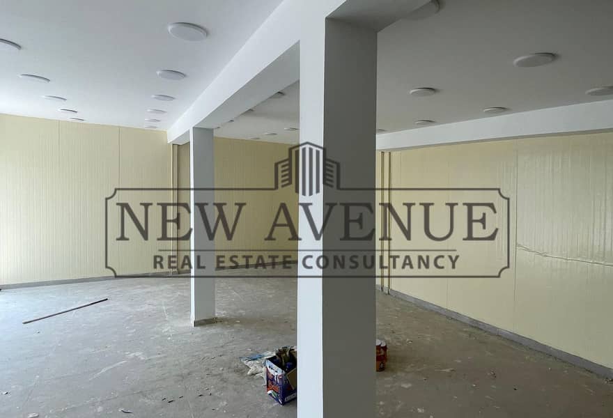 Retail Fully finished for rent Direct North 90 New Cairo - Ansicht 5