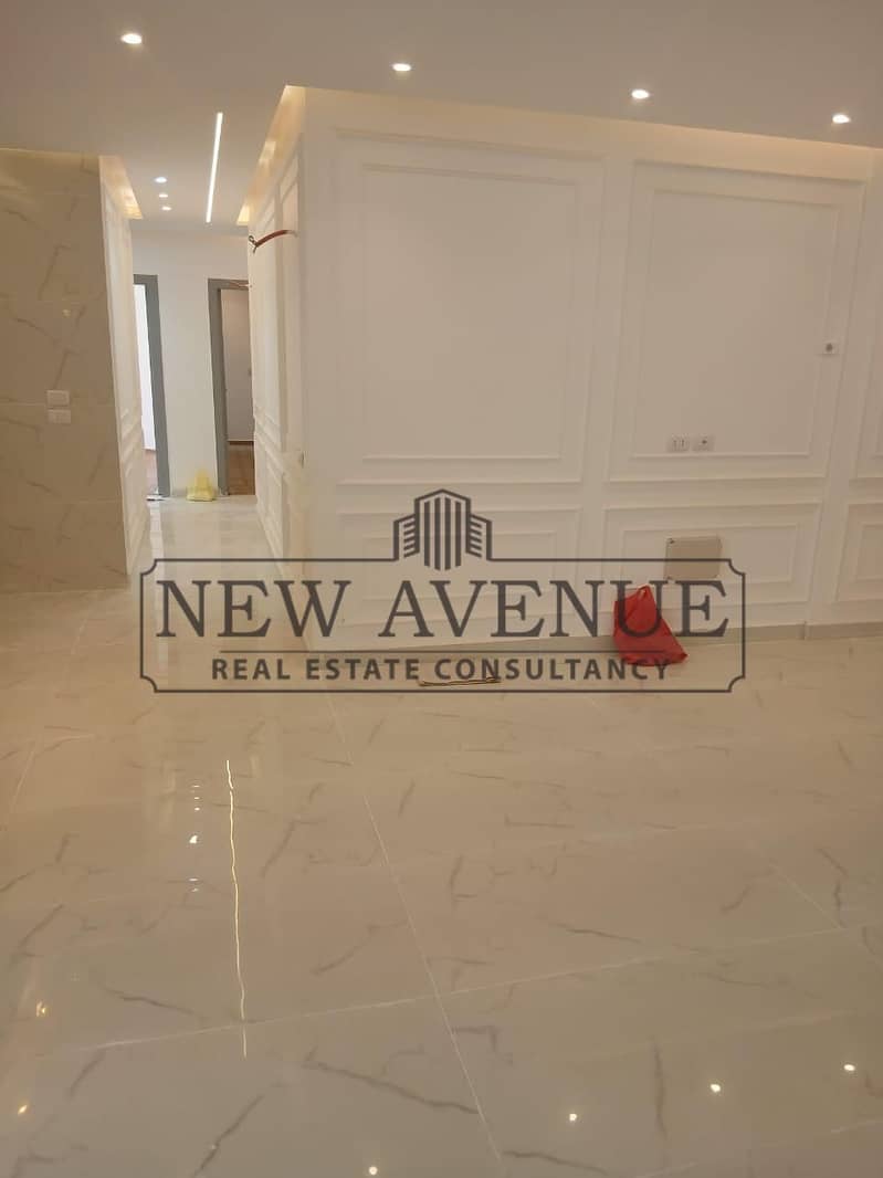 Corner Ground apartment under market price at Sarai super lux finishing with garden and good view 165m first use - Mehr