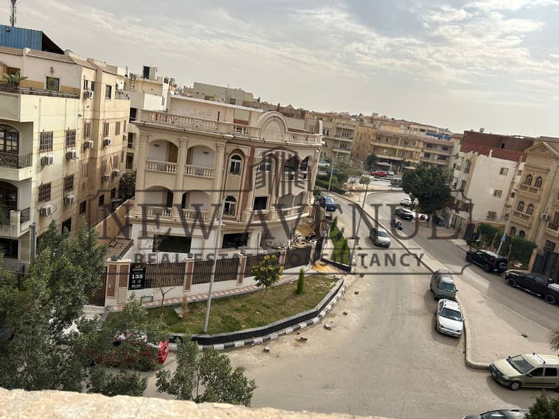For sale a fully finished upper Duplex Next to El chouiefat new cairo - Widok 2