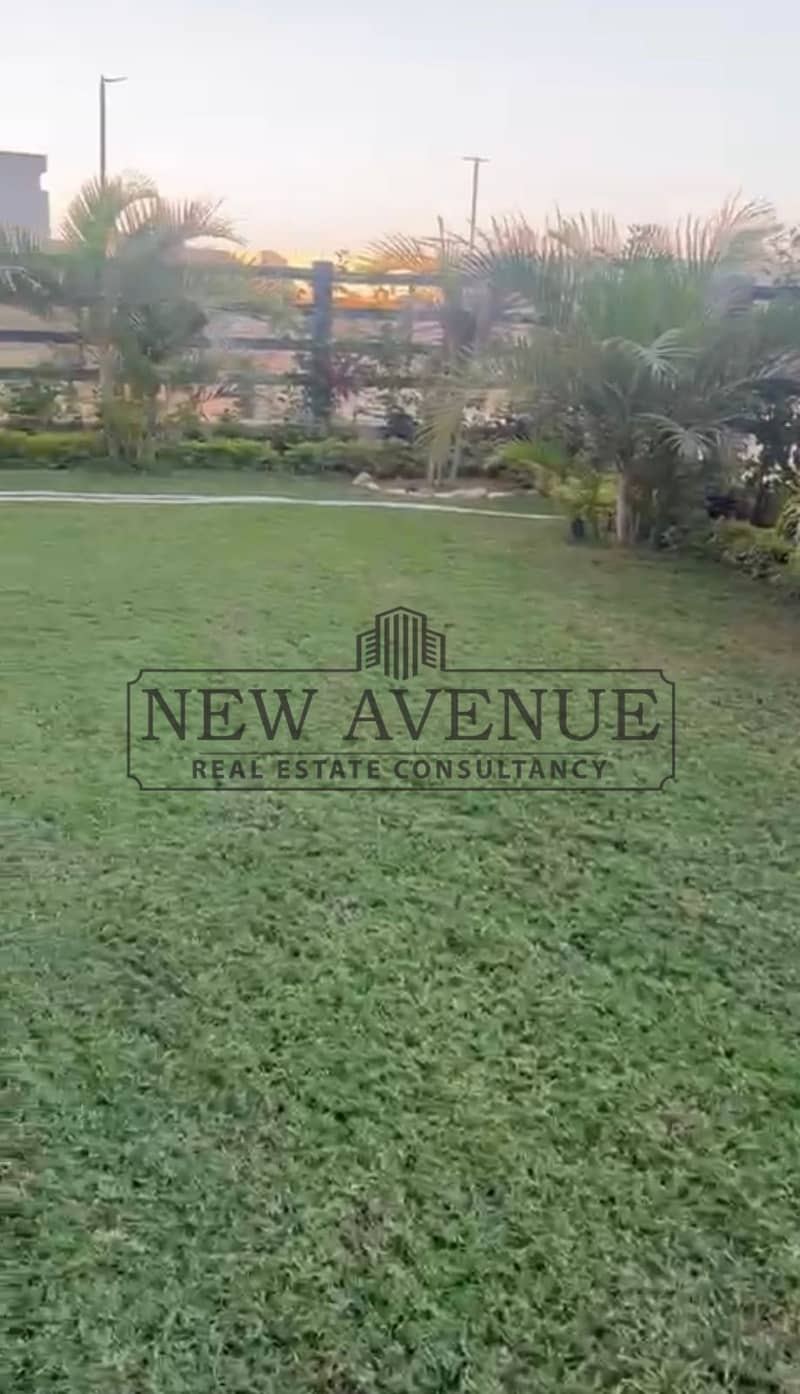 Very prime location Ground apartment ready to move dully finished with market price at capital gardens - Widok 3