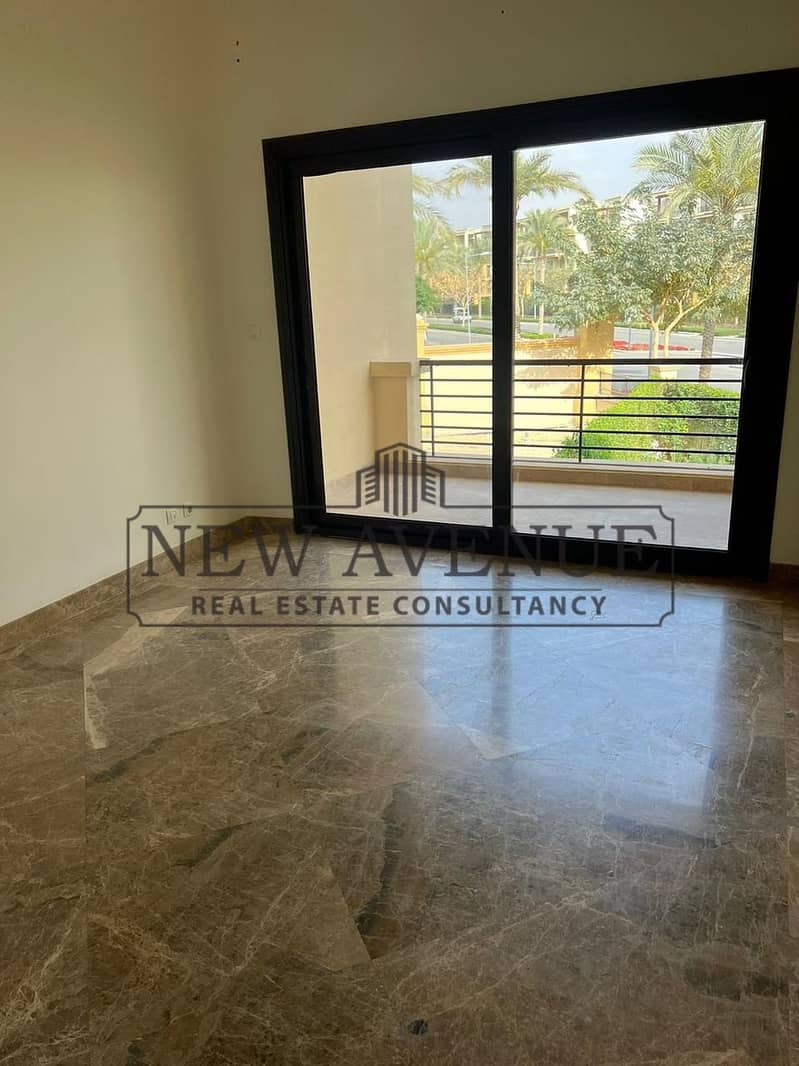 Twinhouse for sale in uptown cairo under market price with prime location and open view - Mehr