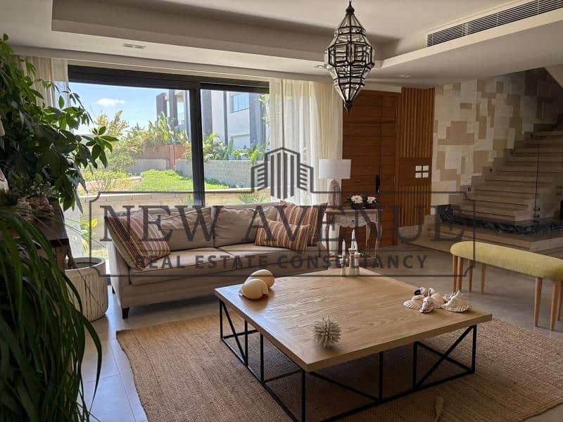 High end finishing Standalone villa Type A 330m for sale in Almaza bay North Coast 6 bedrooms + 6 bathroom and maid's room - Widok 2