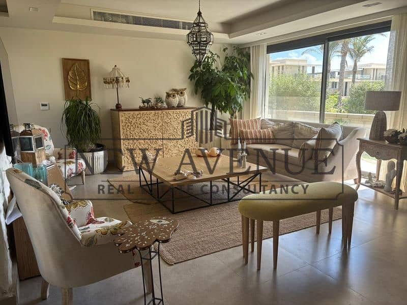 High end finishing Standalone villa Type A 330m for sale in Almaza bay North Coast 6 bedrooms + 6 bathroom and maid's room - Widok 4