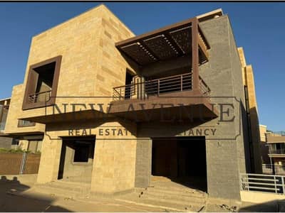 5 Bedroom Villa for Sale in New Cairo, Cairo - WhatsApp Image 2025-10-27 at 4.50. 49 PM (2). jpg