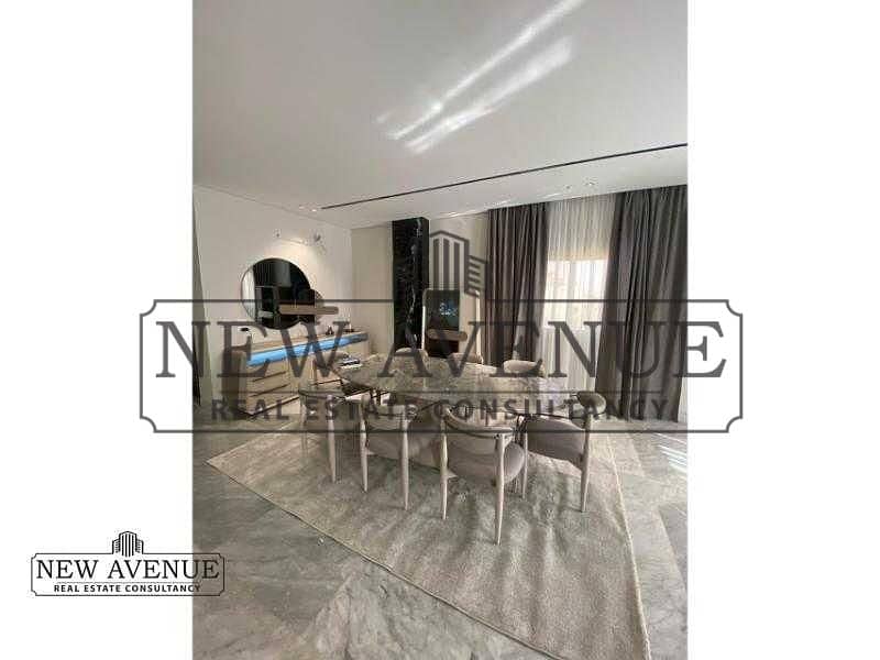 Ultra super lux finishing Apartment with Parking and Elevator for sale in Gharb El Golf 240m 3 bedrooms 2 bathrooms Living room - Vista 3