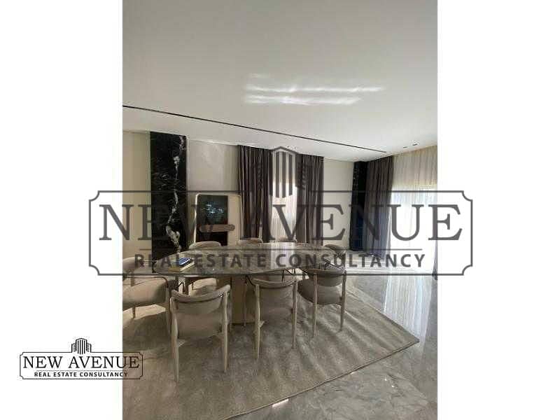 Ultra super lux finishing Apartment with Parking and Elevator for sale in Gharb El Golf 240m 3 bedrooms 2 bathrooms Living room - Vista 5