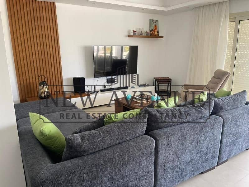 Fully furnished Standalone villa Type 5 with AC’s and Swimming Pool for sale in Hacienda White North Coast - Ansicht 3