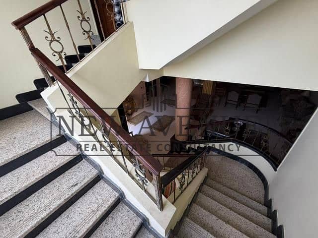 Fully Finished Twin house villa Big Area with perfect location view landscape in Golden Square Immediate Delivery Below Market Price - Więcej