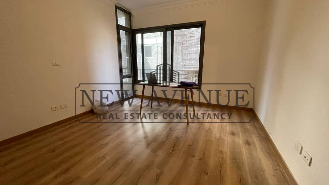 For sale, a 155sqm licensed office in Maadi, super lux, with a prime location for a unique opportunity for investors. - Ansicht 6