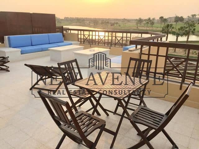 Penthouse in U8 for sale in Ein bay fully furnished Below Market Price Perfect location Immediate Delivery open view golf and lake view near G hotel - Ansicht 3