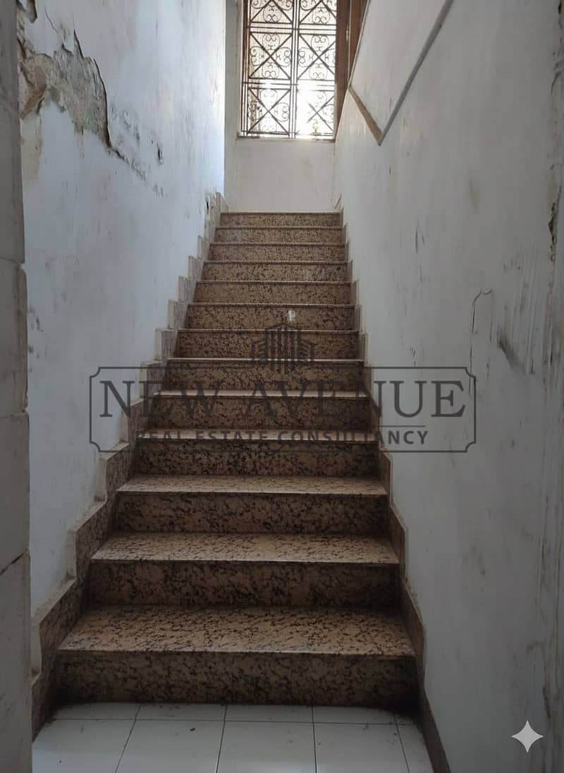 Commercial Duplex for Sale at Masr Elgdeda - Więcej