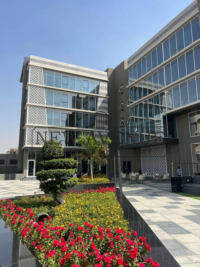 ready to move office for sale behind AUC - Ansicht 5