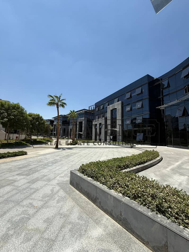 Ground fully finished office for rent at misr italia - Widok 4